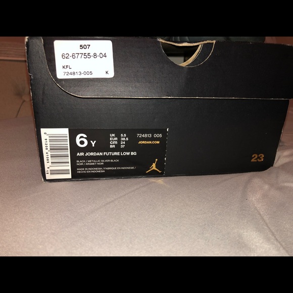 Air Jordan Future Low Sz Grade School 6 - Picture 3 of 6